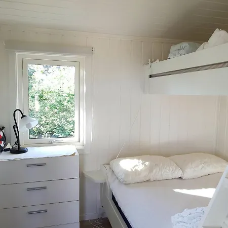 Sjarmerende Liten Gjestehytte Holiday home *