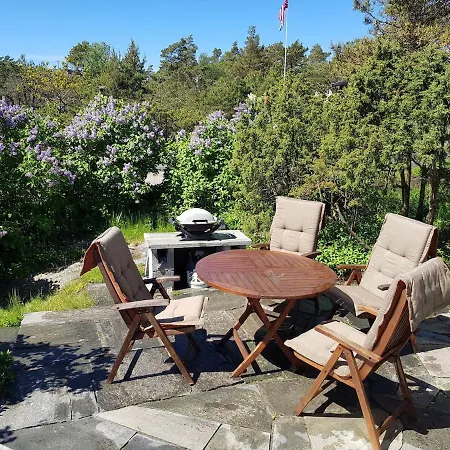 Sjarmerende Liten Gjestehytte *